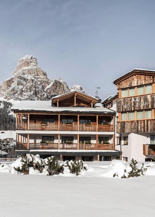 Villa Tony - Small Romantic Hotel Corvara In Badia Esterno foto