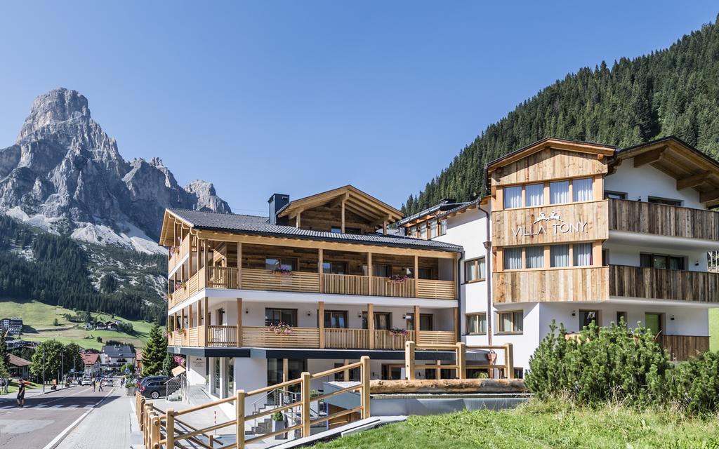 Villa Tony - Small Romantic Hotel Corvara In Badia Esterno foto