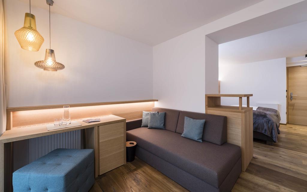 Villa Tony - Small Romantic Hotel Corvara In Badia Esterno foto