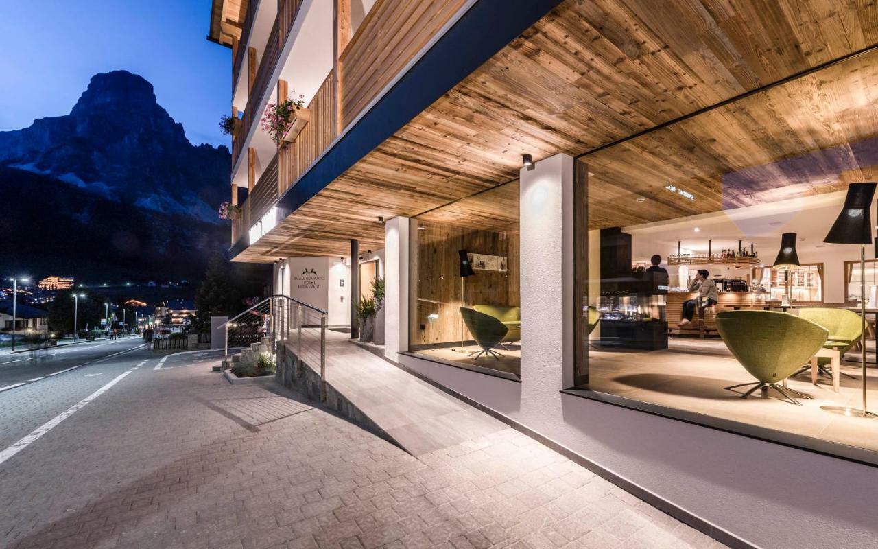 Villa Tony - Small Romantic Hotel Corvara In Badia Esterno foto